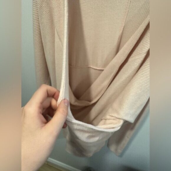 EUC- Free People Women's Cozy With You Faux Wrap Sweater Ribbed Bush Pink Medium - Picture 6 of 9